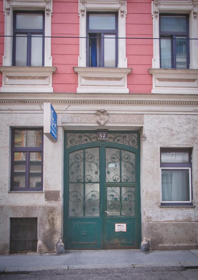 Niko Apartment Вена Экстерьер фото